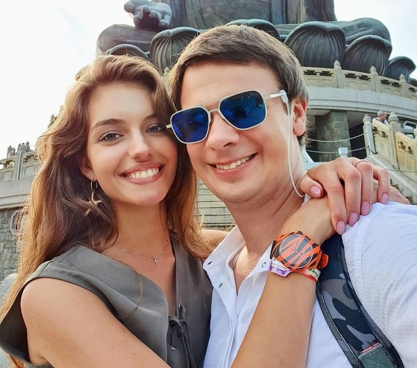 Кучеренко рассекретила, как отметила ситцевую свадьбу с Комаровым