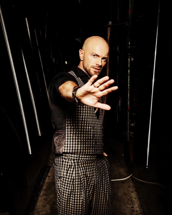 «Какого красавчика прятали»: Влад Яма впервые показал лицо своего сына