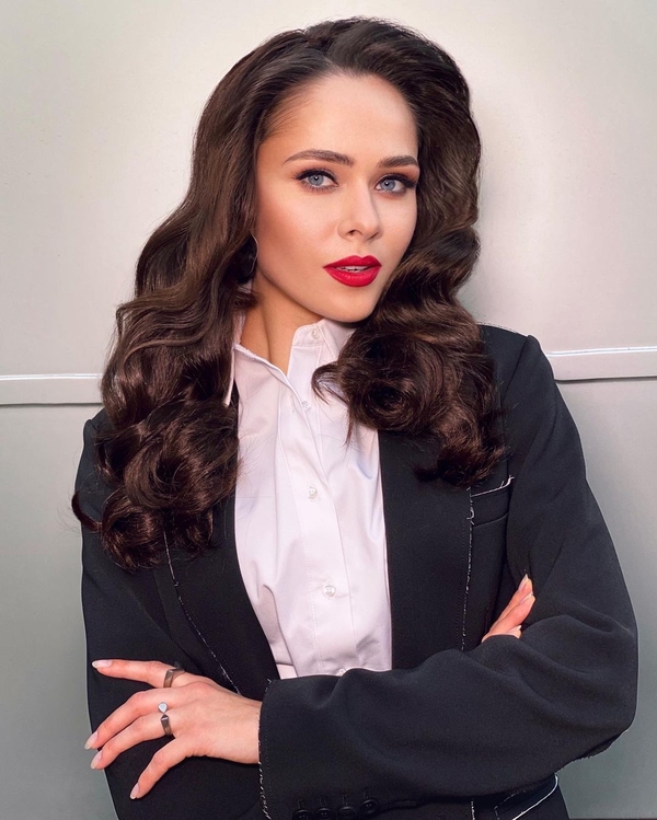 Юлия Санина растрогала поклонников милым семейным снимком