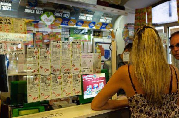 Вы можете выиграть 54,7 миллиона евро в итальянскую лотерею, не выезжая из Украины