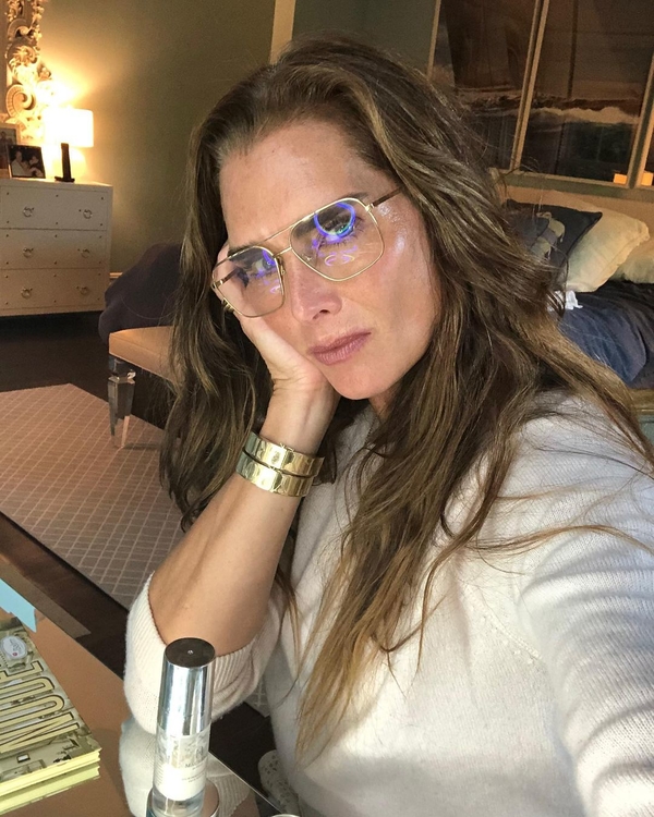 55-летняя Брук Шилдс продемонстрировала свою фигуру в бикини