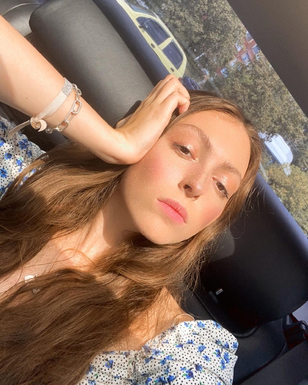 «Как опудало»: дочь Поляковой продемонстрировала свой стиль