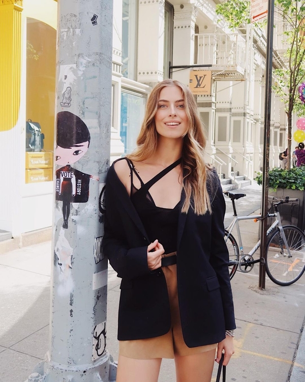 Бизнесмен из Forbes: В Сети рассекретили имя бойфренда внучки Софии Ротару