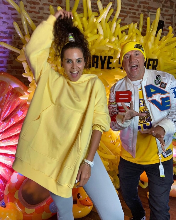 "Ужасно смешно": Потап и Настя Каменских записали шуточное видео к Хэллоуину