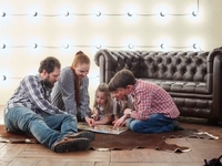 ТОП-5 увлекательных настольных игр для всей семьи