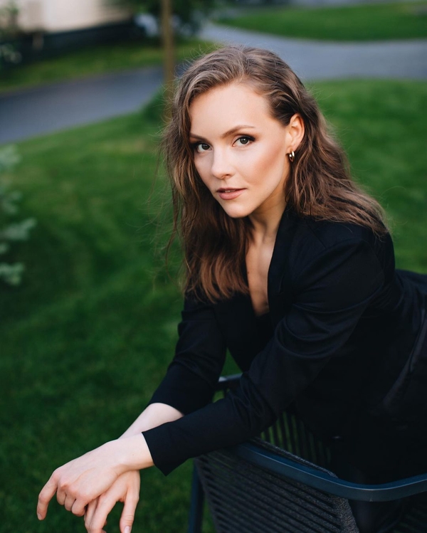 Алена Шоптенко поразила откровенными снимками в полупрозрачном боди