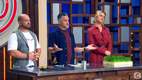 Подлость и презентация без посуды на битве черных - как прошел "МастерШеф"-10