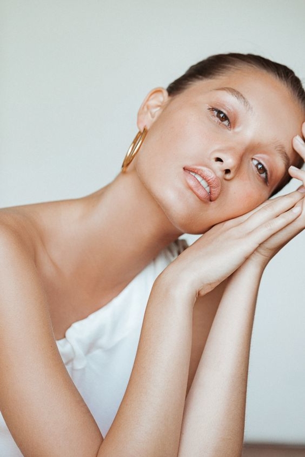 ТОП-7 антивозрастных приемов, которыми пользуются косметологи