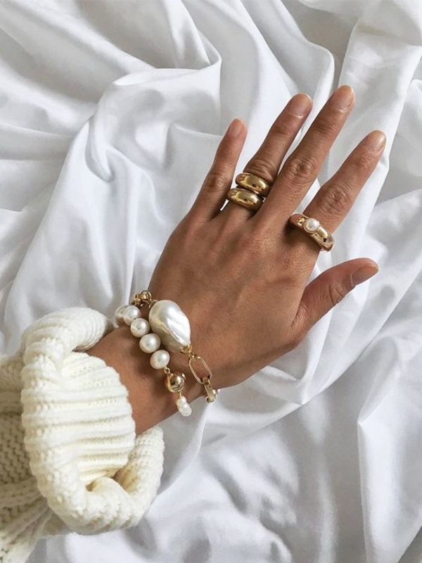 Можно сэкономить: 5 вещей гардероба, на которые не нужно тратить много денег