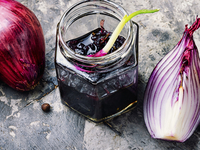 Луковый джем: Рецепт необычного конфитюра