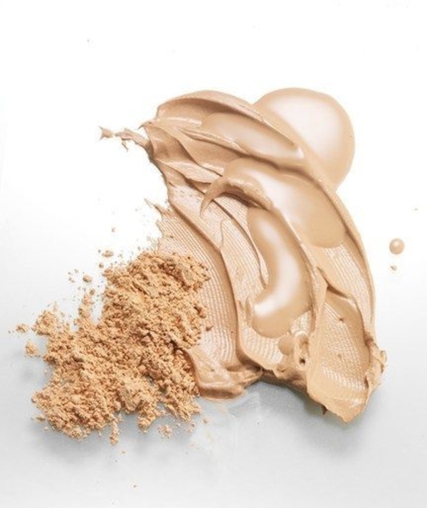 Время вышло: как понять, что косметику пора выкидывать