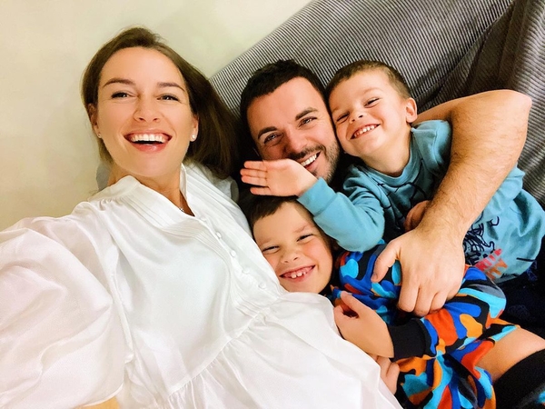 У Григория Решетника родился сын: счастливый отец опубликовал фото из роддома