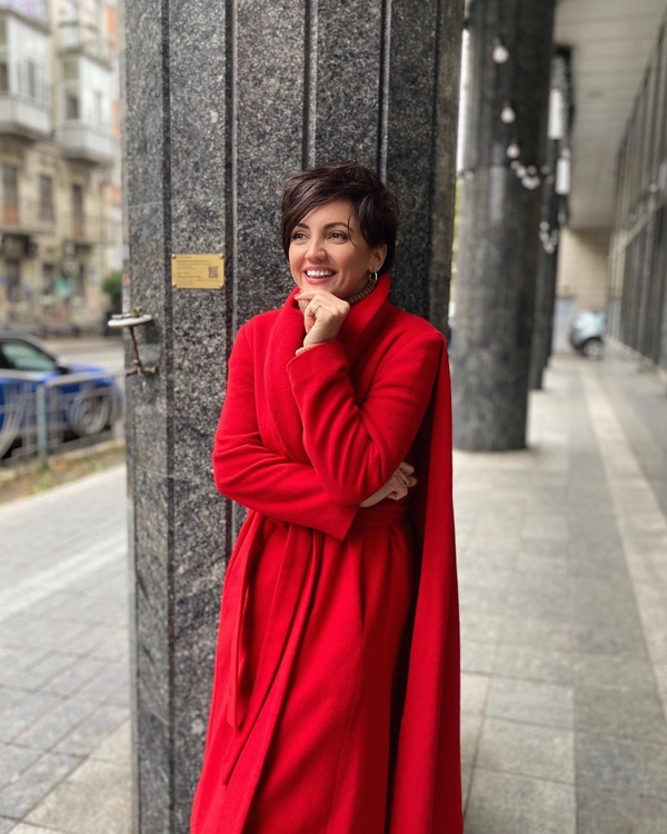 Семейный кадр: Оля Цибульская показала родителей и подросшего сына