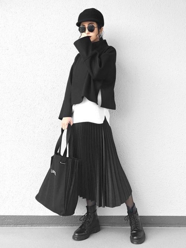 С чем носить объемное худи зимой: 5 стильных сочетаний