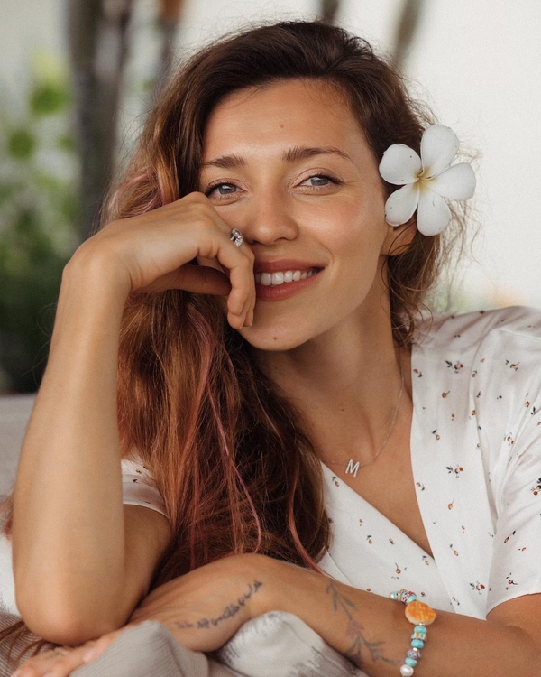 «Терплю ради красоты»: Регина Тодоренко показала ужасающий массаж лица