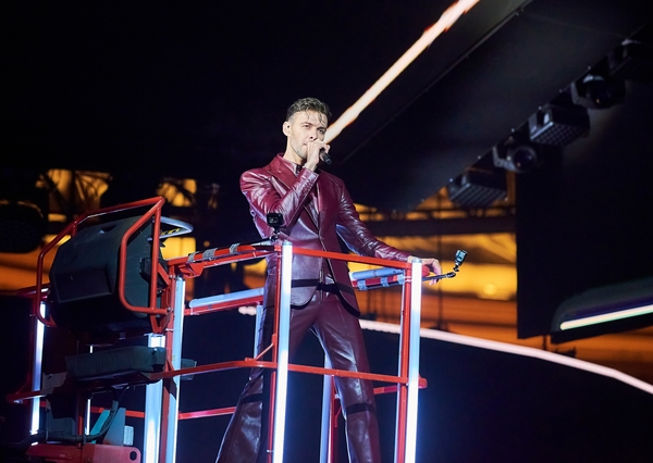 Макс Барских исполнил экстремальный трюк