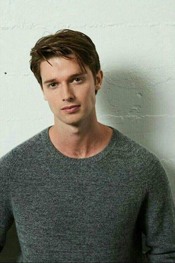 Можно себе позволить: Патрик Шварценеггер прогулялся по городу в пижаме