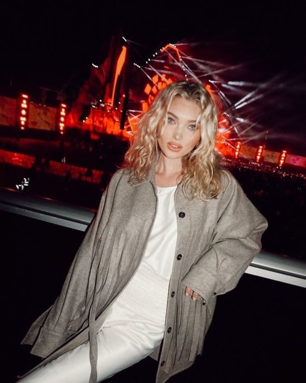 Модное комбо: Эльза Хоск показала, как сочетать спортивный костюм и грубые ботинки