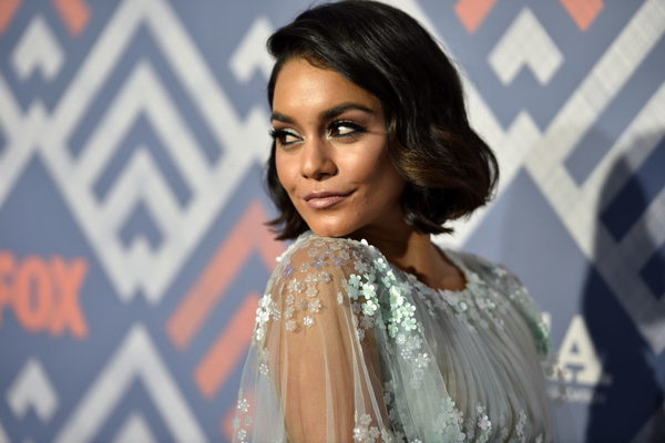 Ванесса Хадженс начала встречаться с младшим на 8 лет бейсболистом - СМИ