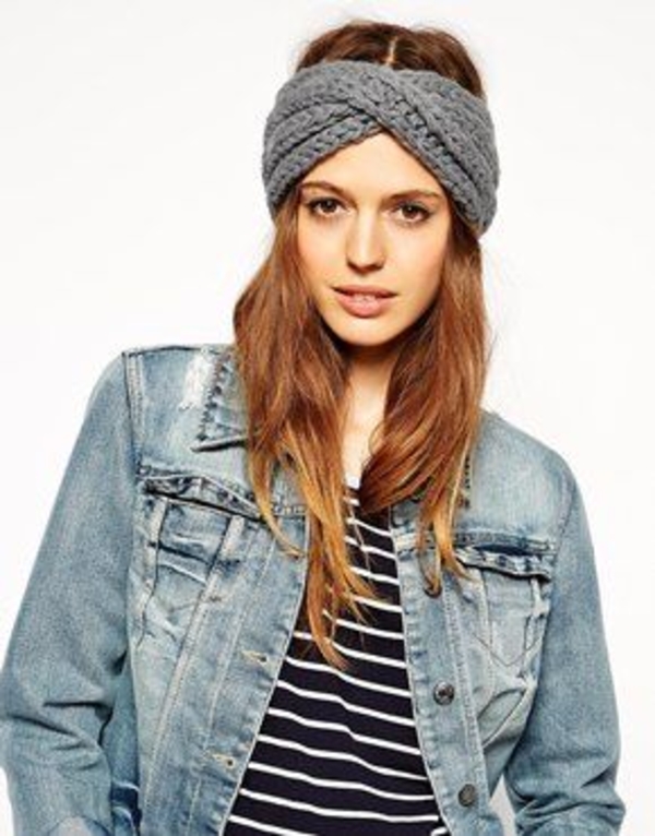 Вместо шапки: 10 стильных повязок на голову для зимних прогулок