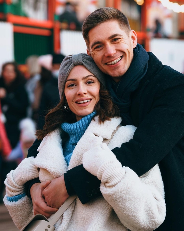 «У Вовы нет других девушек»: жена Остапчука резко ответила хейтерам насчет ревности