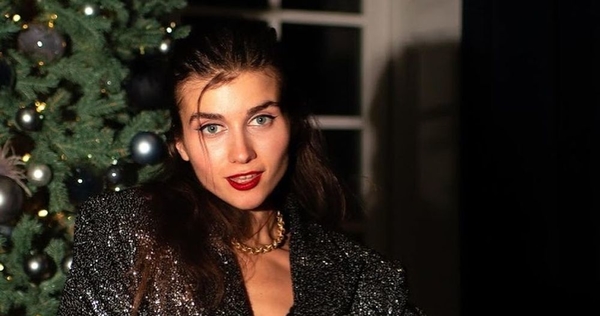 Губы распухают: Jerry Heil пожаловалась на состояние здоровья