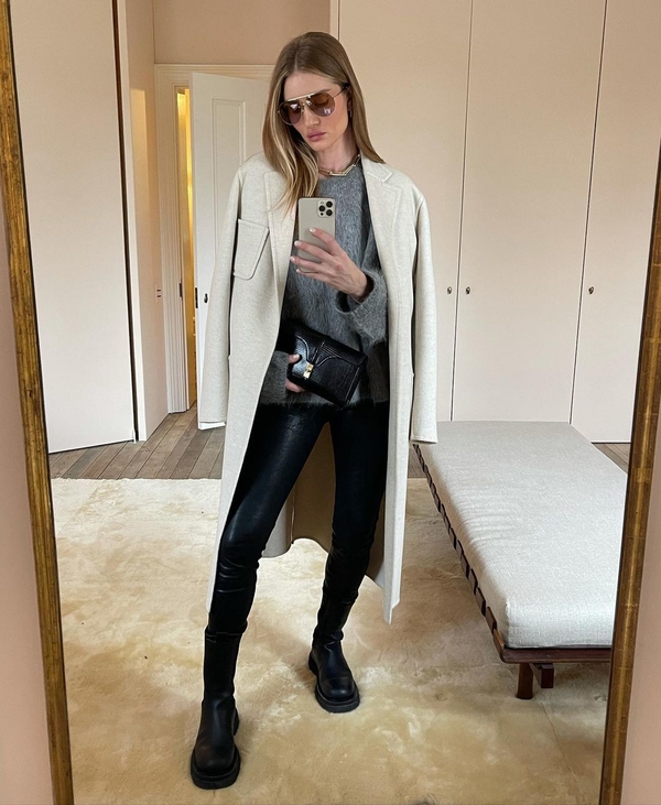 На каждый день недели: 7 стильных зимних образов Роузи Хантингтон-Уайтли