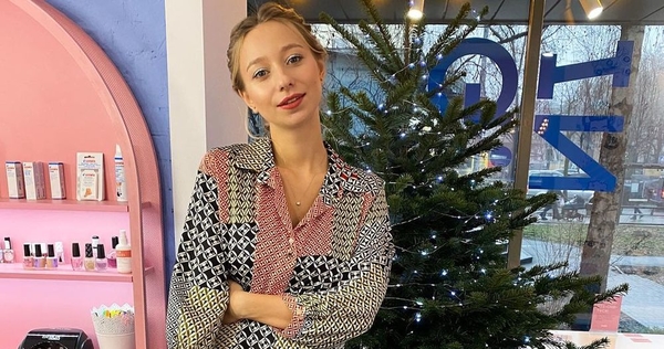 Беременная жена Виктора Павлика показала, как выглядела до переезда в столицу