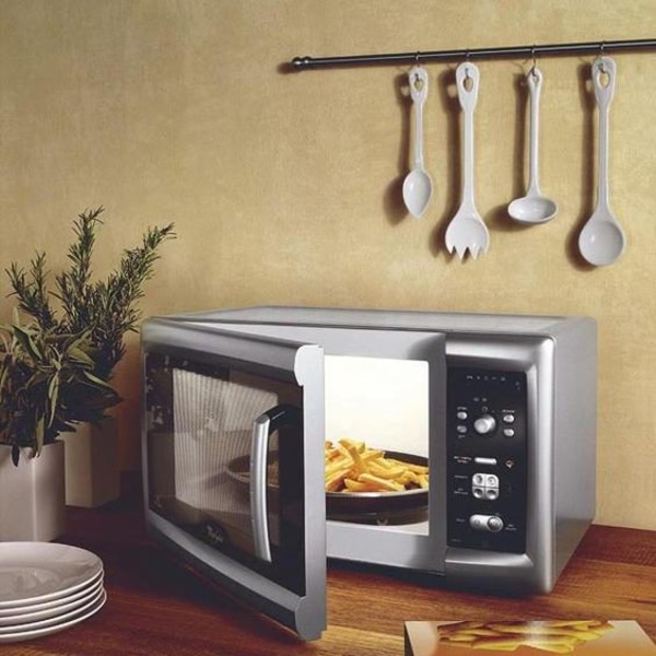 Главные секреты микроволновки: лайфхаки, которые облегчат вашу жизнь