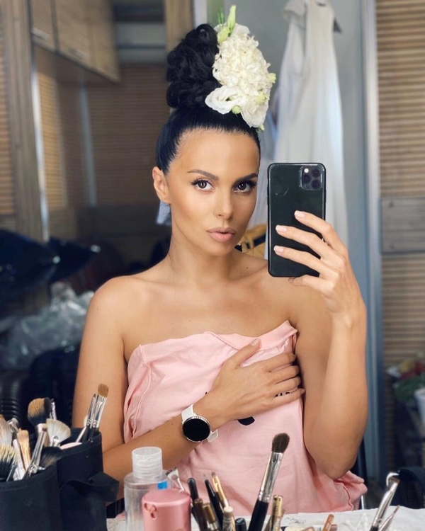 "Какой размер?": Похудевшую Каменских раскритиковали за пляжный снимок