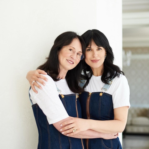 "Самая прекрасная Людочка во Вселенной": Ефросинина показала маму-именинницу