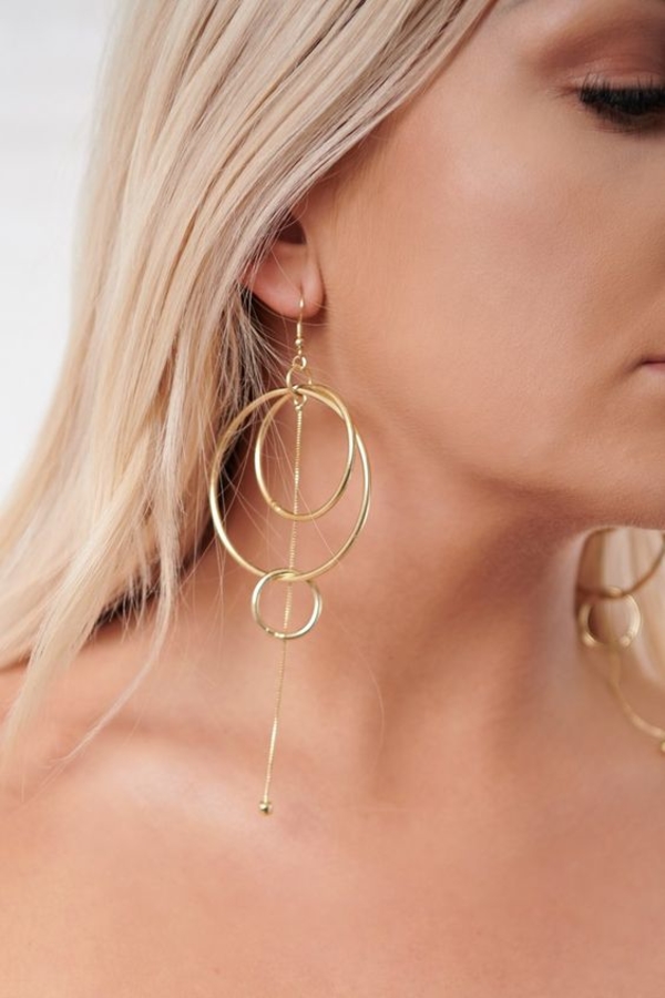 Как выглядят самые трендовые украшения 2021