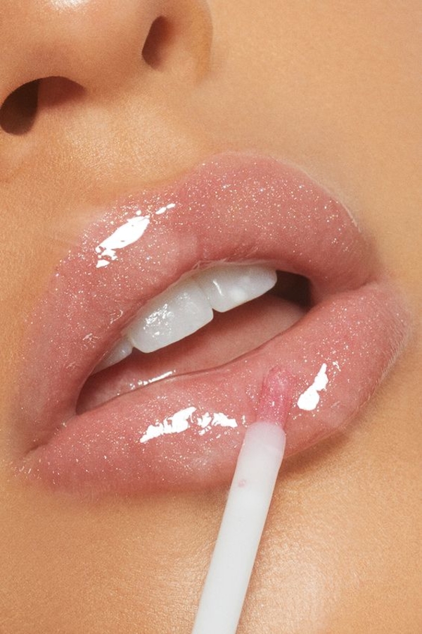 Бьюти-гороскоп: какая помада подойдет вам по знаку Зодиака