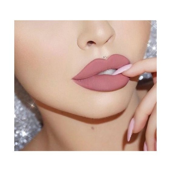 Бьюти-гороскоп: какая помада подойдет вам по знаку Зодиака