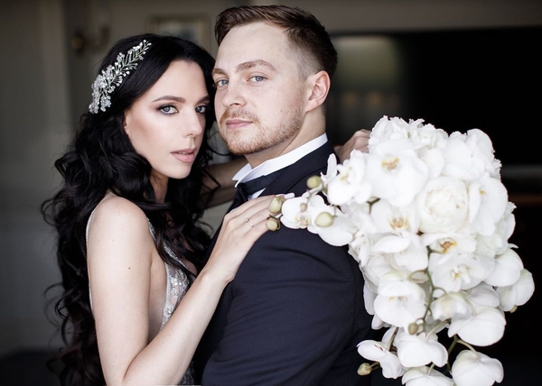 Племянница Ротару Sonya Kay поделилась редким селфи с мужем-хоккеистом