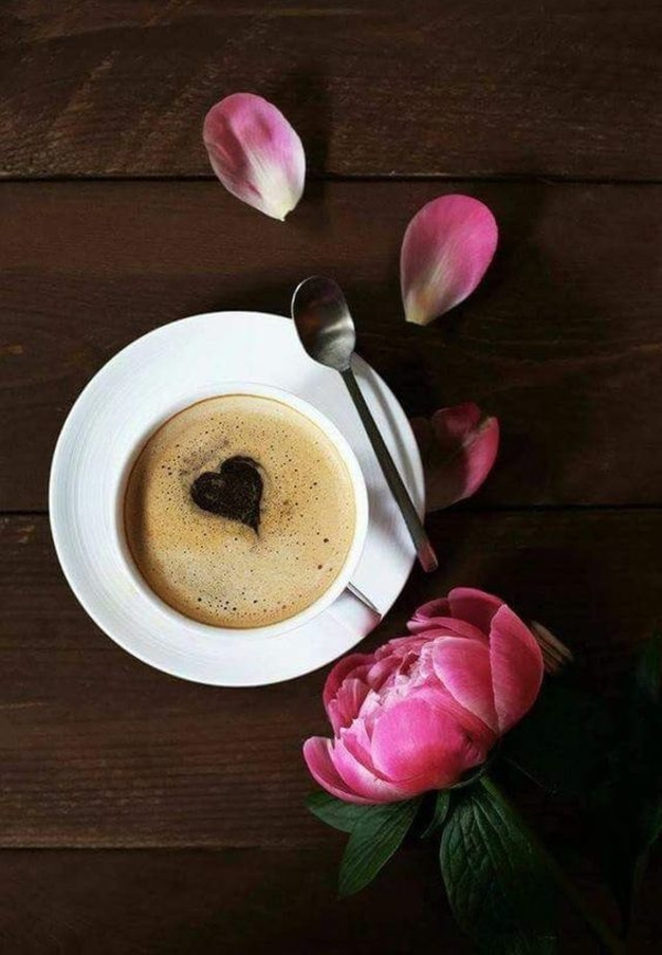 Сразить наповал: 10 лучших образов на День святого Валентина