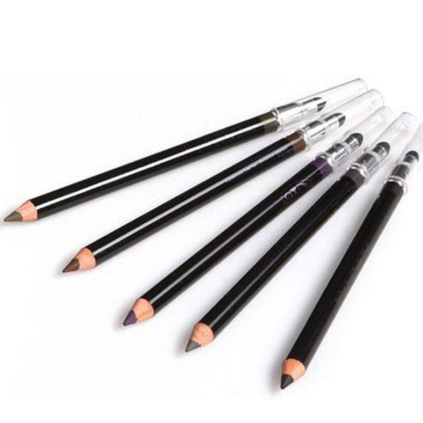 Как превратить дневной макияж в вечерний с помощью трёх суперсредств?