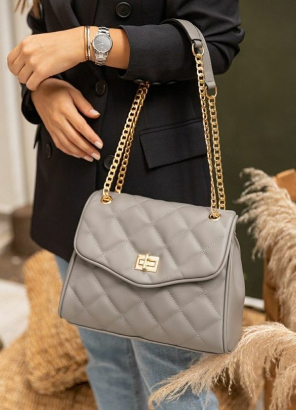 Три самые модные сумки весны 2021