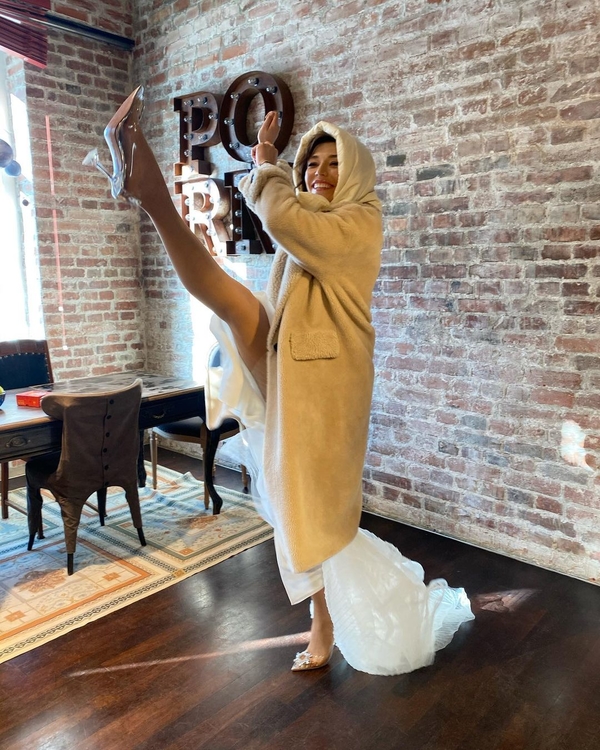 Алина Астровская рассказала, как порвала платье в день свадьбы