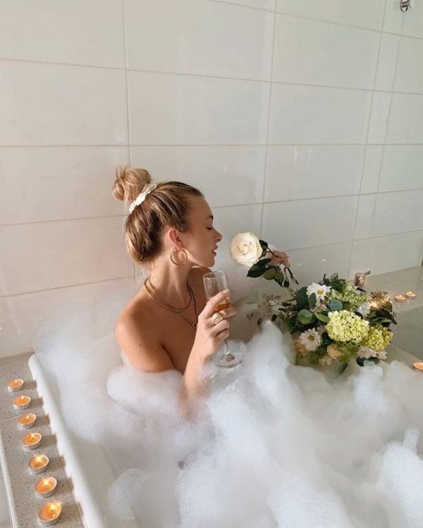 Добрый вечер: пошаговый уход за кожей для тех, кто никуда не спешит