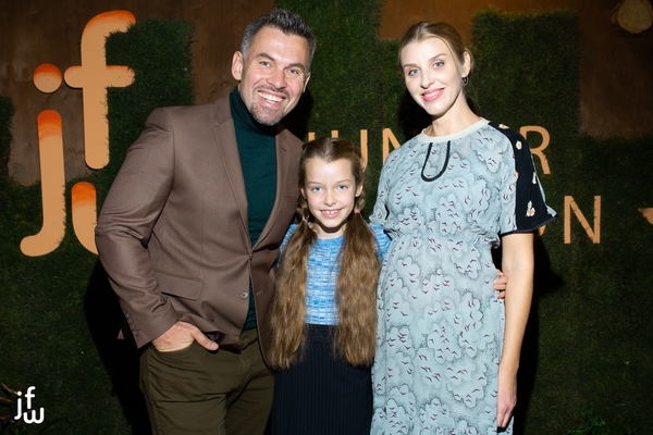 Ведущий "Затерянного мира" рассказал о том, как сделал предложение любимой