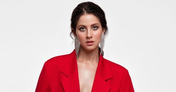 "Обожаю кино": Экс-"ВИА Гра" Анастасия Кожевникова поделилась подборкой любимых фильмов