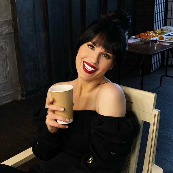 Редкие кадры: Маша Ефросинина поделилась снимками своей подросшей дочери