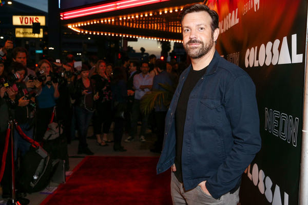 Джейсон Судейкис после расставания с Оливией Уайлд закрутил роман с моделью