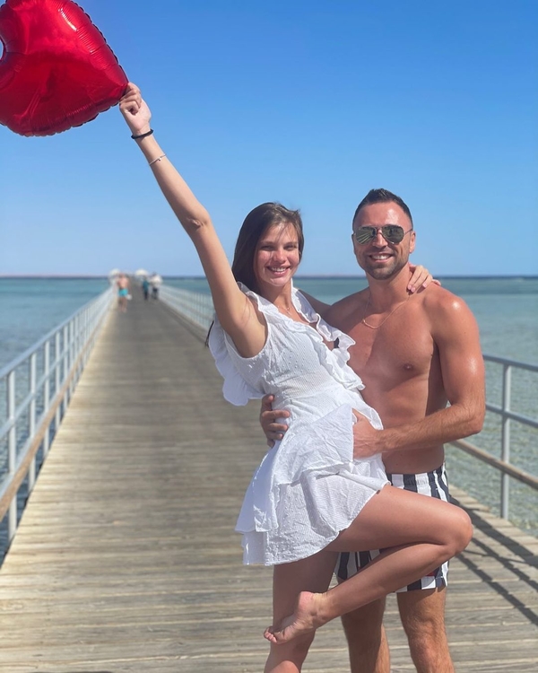 Возлюбленная экс-холостяка Макса Михайлюка рассекретила срок беременности