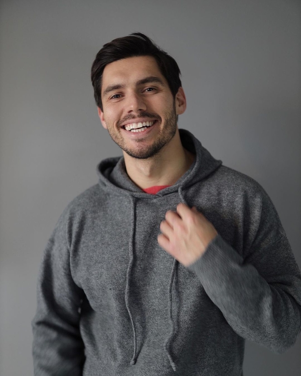 Никиту Добрынина пригласили на съемки российского "Холостяка"