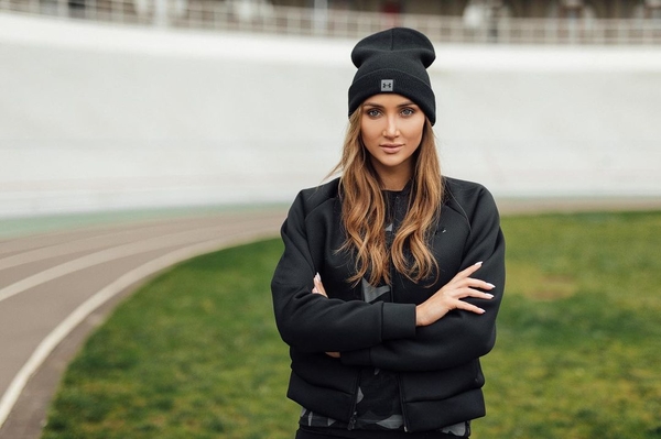 Как поднять себе настроение: Забавные советы от Анны Ризатдиновой