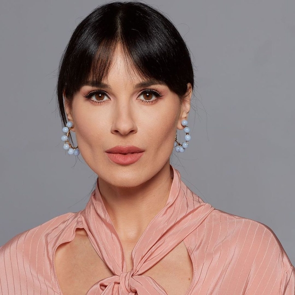 «Я в восторге и обмороке»: Маша Ефросинина примерила мужской образ