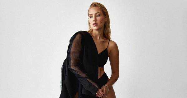 "Посадили на мини-диету": Квиткова рассекретила, на сколько поправилась во время беременности