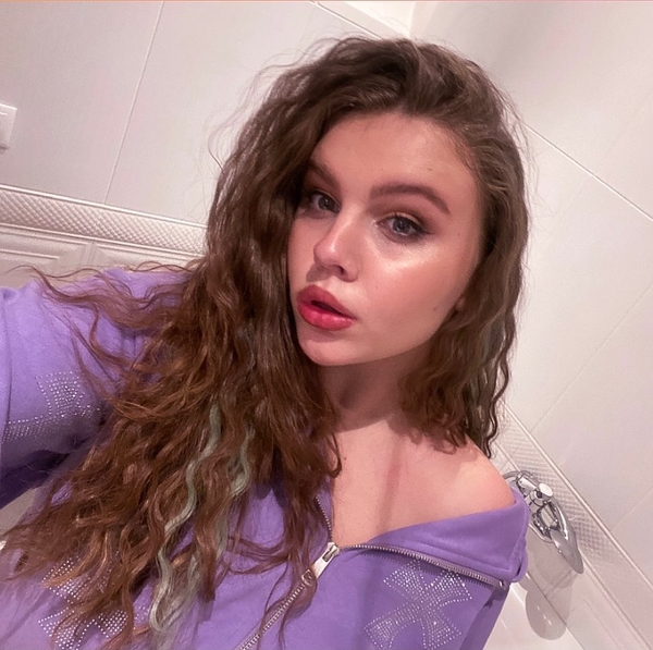 15-летняя дочь Ольги Фреймут показала, как нужно отрываться в клубе